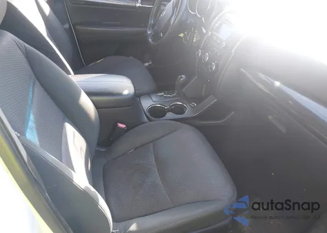 2013 Kia Sorento Lx from USA, damaged, VIN 5XYKTDA64DG321307